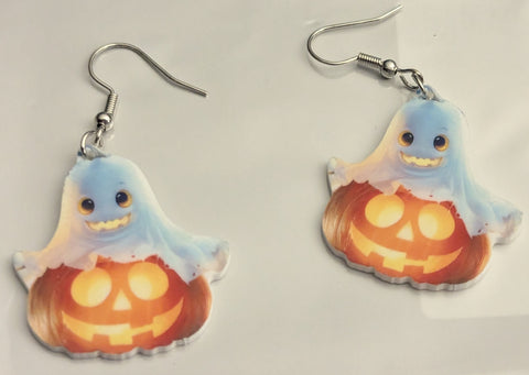 Ghost Halloween Earrings second image