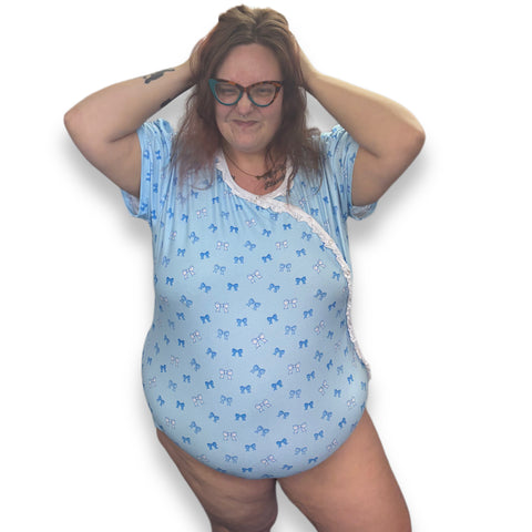 Lil Pretty Bows Side Snap Bodysuit second image