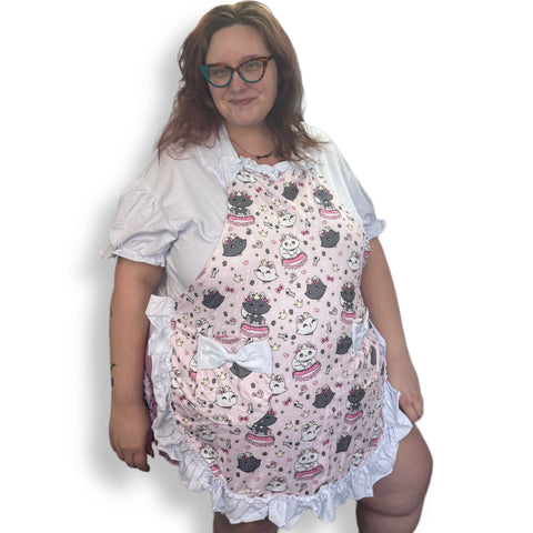 Princess Kitty Mommy Style Apron second image